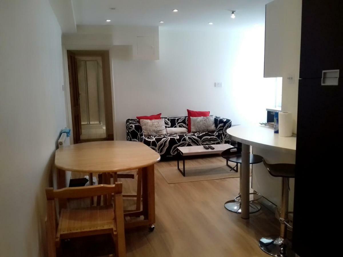 Lovely 1 Bed In Earls Court Apartment Лондон Екстериор снимка